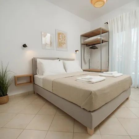 דירה White Nest פוטוס