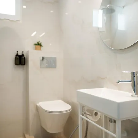 White Nest דירה